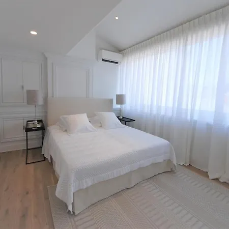 Luxury Duplex In Heart Of Apartmán