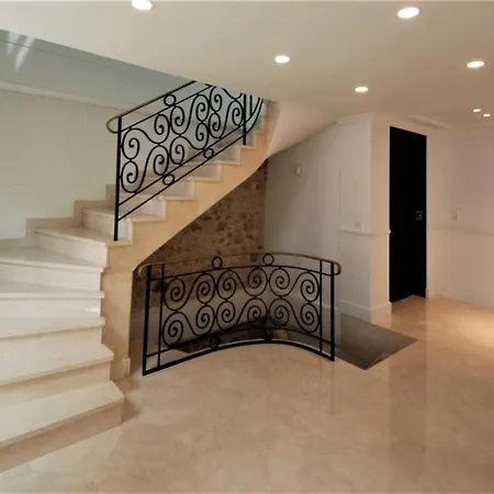 Luxury Duplex In Heart Of Cannes